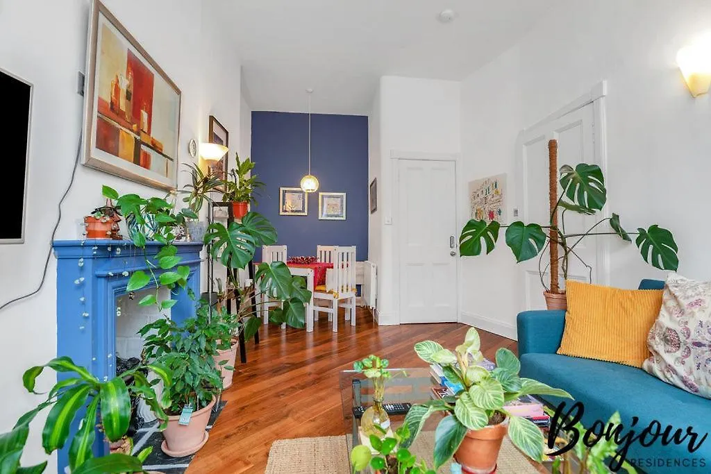 Apartment Anvers Suite Edinburgh United Kingdom