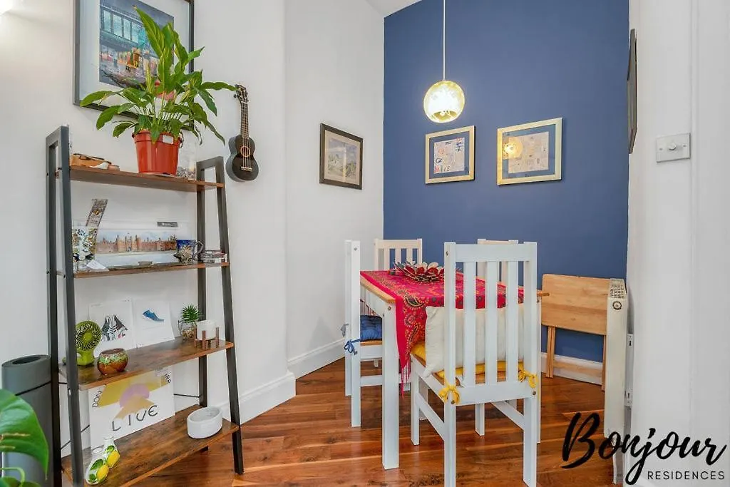 Apartment Anvers Suite Edinburgh