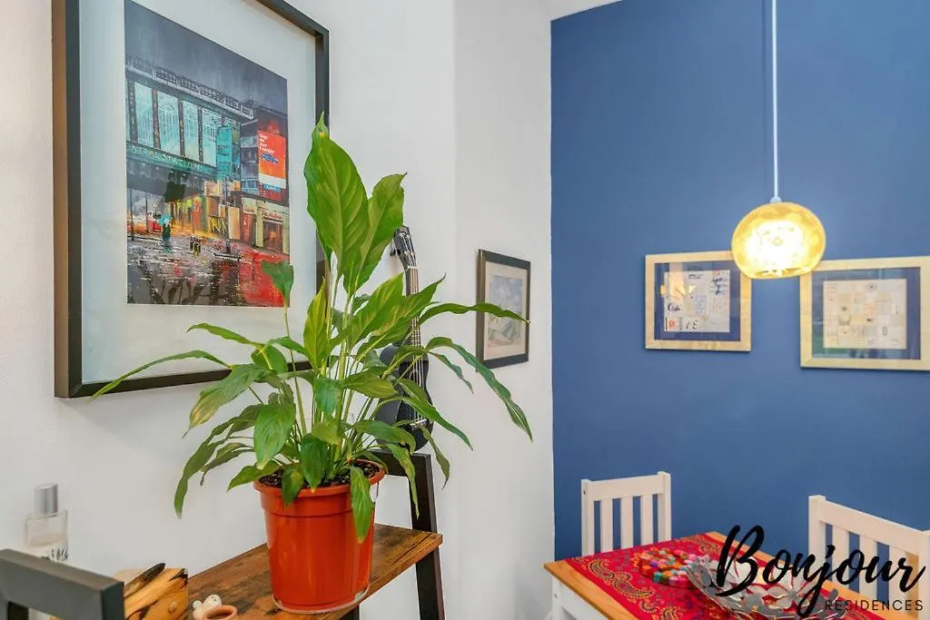 Apartment Anvers Suite Edinburgh United Kingdom