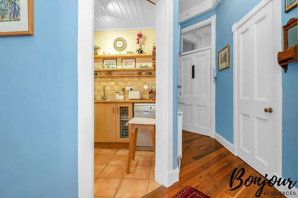 Anvers Suite Edinburgh Apartment